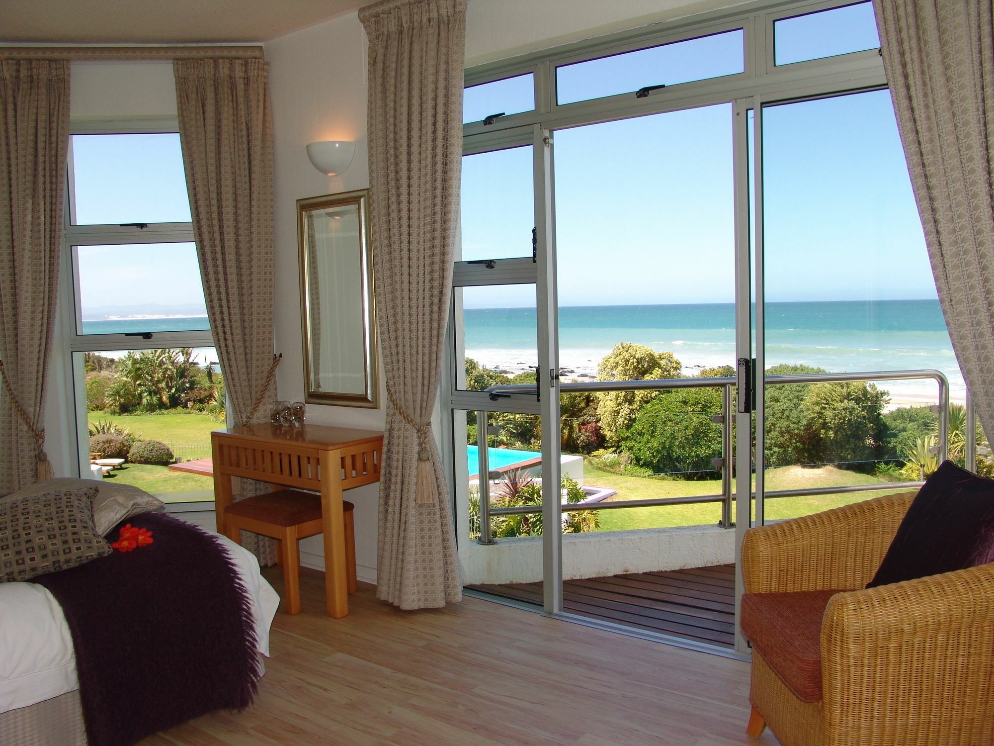 Diaz 15 House On The Bay Hotel Jeffreys Bay Exterior foto